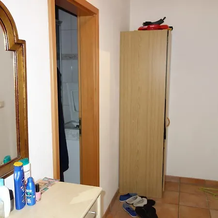 Tolstov-Hotels Big 2 Room Rossstrasse Apartment *