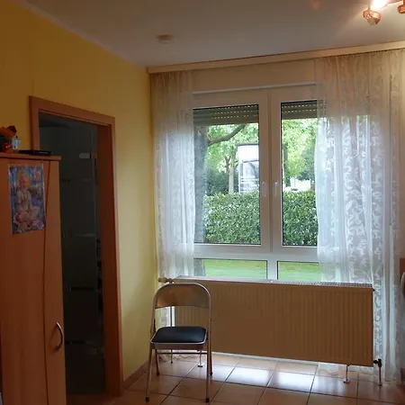 Apartment Tolstov-Hotels Big 2 Room Rossstrasse Apartment